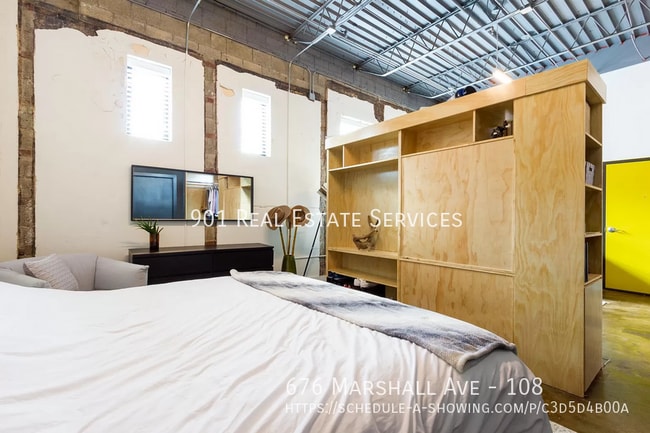 Building Photo - 676 Marshall Ave