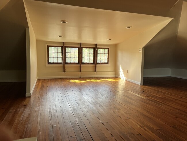 Building Photo - 1509 Gallatin St NW