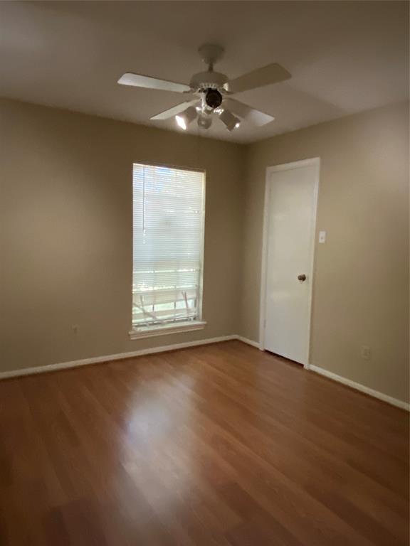 Building Photo - 9711 S Petersham Dr