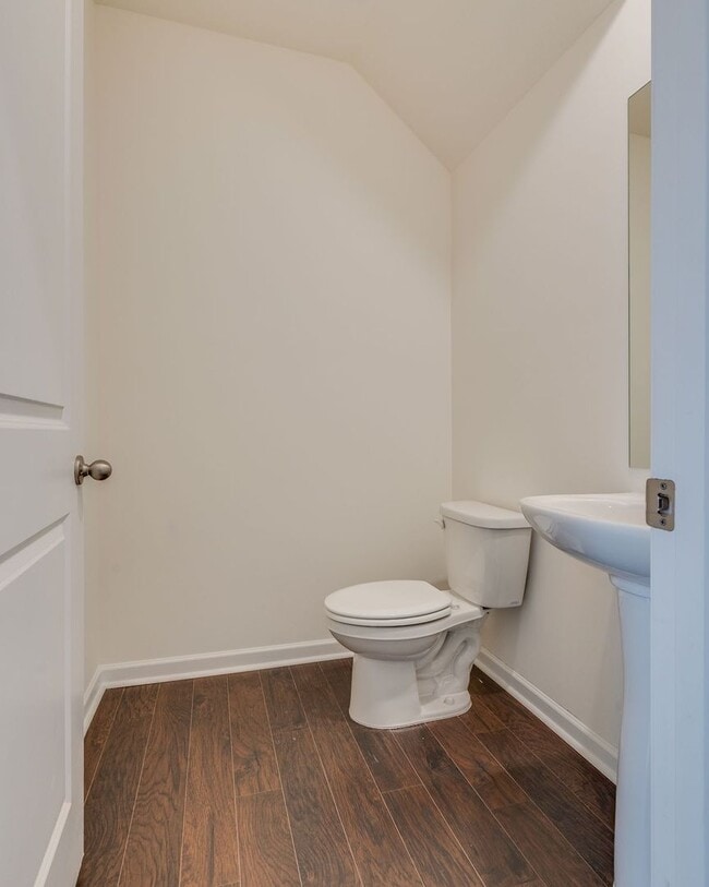 Building Photo - New 3BR Townhome in Saylor’s Place – Modern Finishes & Prime Jonesborough Location