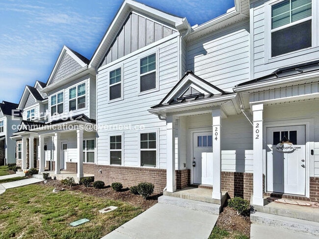 Building Photo - 204 Ansley Wy