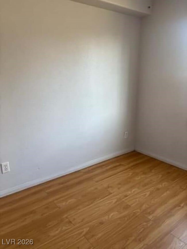 Building Photo - 231 W Philadelphia Ave