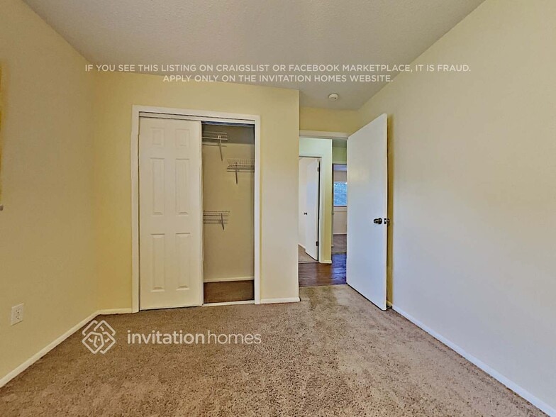 Building Photo - 114 Fairway Ten Dr