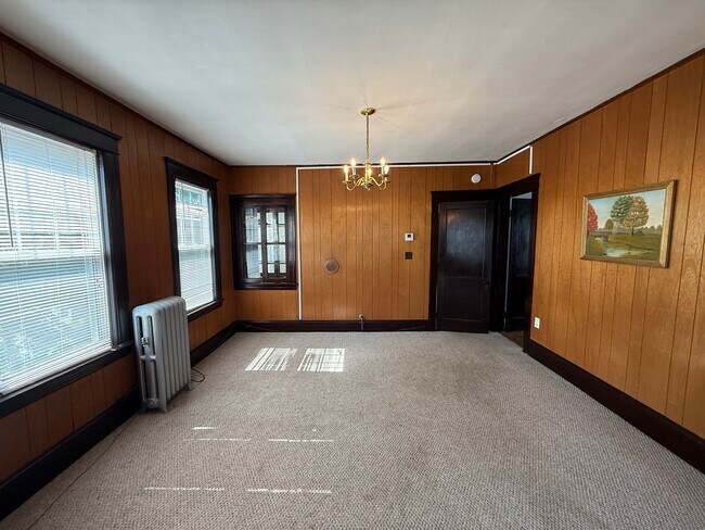 Building Photo - 96 Courtland St