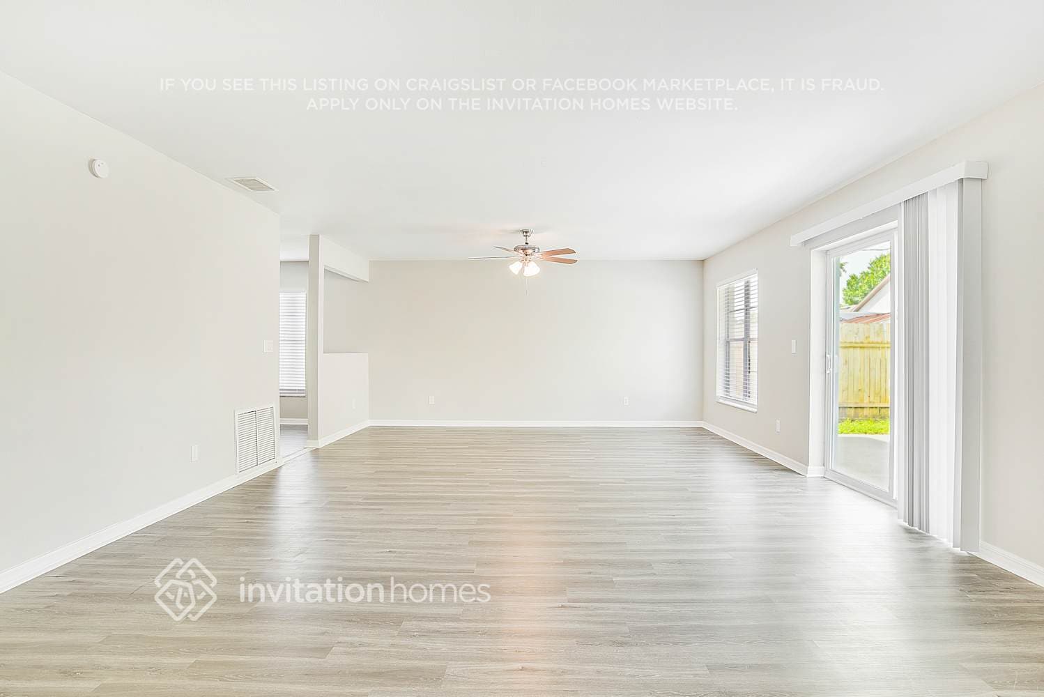 Building Photo - 408 Martigues Dr
