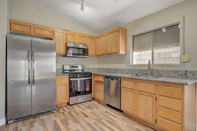 Building Photo - 2448 Rocky Brook St