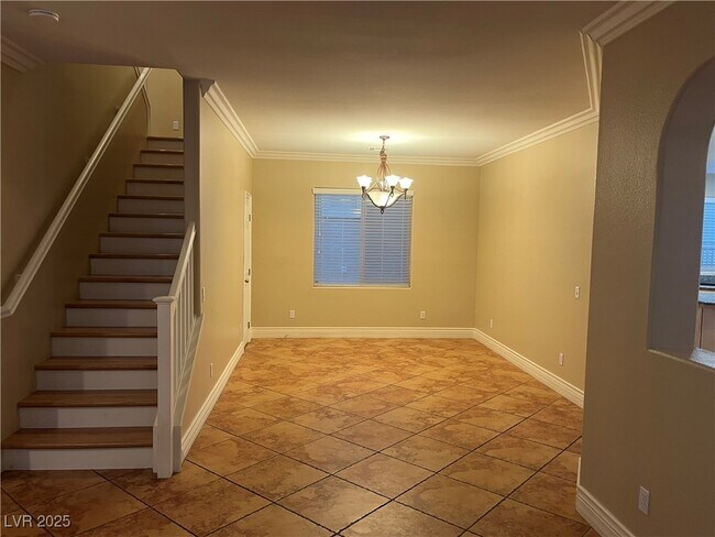 Building Photo - 397 Hidden Hole Dr