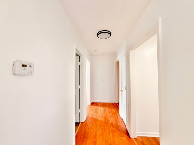 Building Photo - 8837 Freedom Way