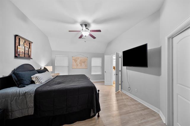 Building Photo - 674 Burr Oak Dr