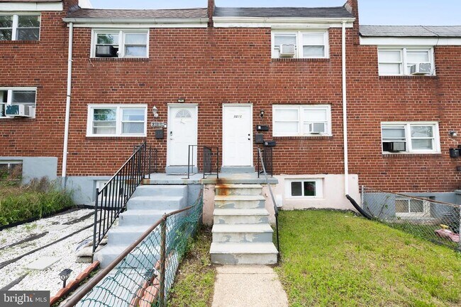 Building Photo - 3816 W Bay Ave