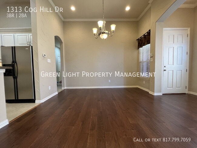 Building Photo - 1313 Cog Hill Dr