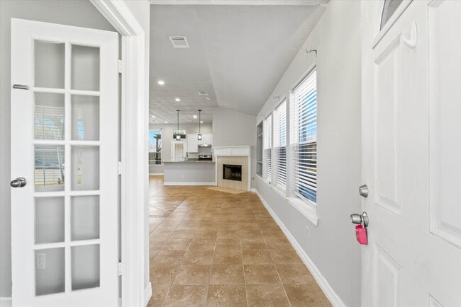 Building Photo - 4515 Chetco Ln