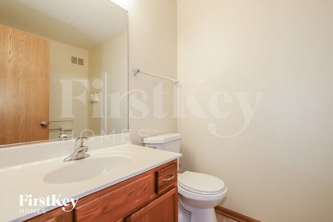Building Photo - 769 Serendipity Dr