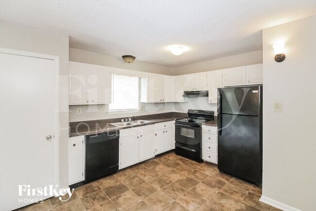 Building Photo - 6635 Wesfield Cove