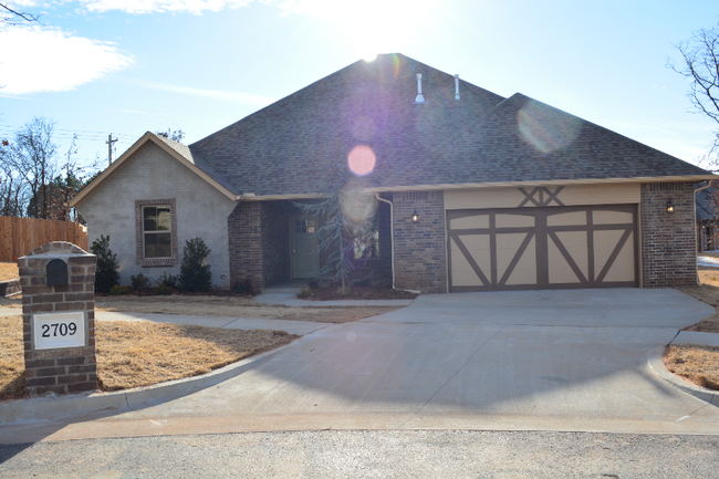 Primary Photo - 2709 Pacifica Ln