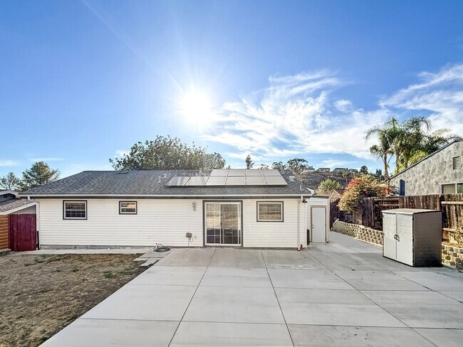 Building Photo - 13537 Carriage Rd
