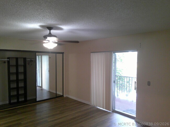 Building Photo - 4291 Coral Springs Dr