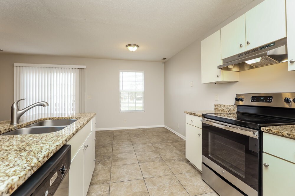 Building Photo - 1936 Turnberry Ct