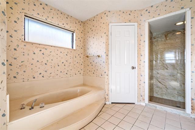 Building Photo - 4845 Barberry Dr