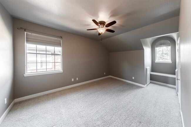 Building Photo - 22823 Roberts Run Ln