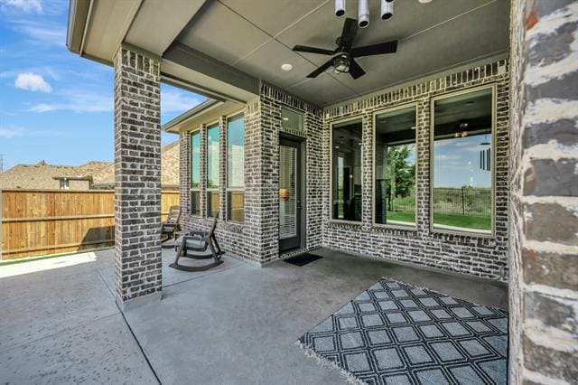 Building Photo - 1129 Highpoint Way