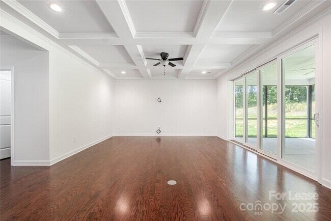 Building Photo - 2567 Cornelius Pl NW