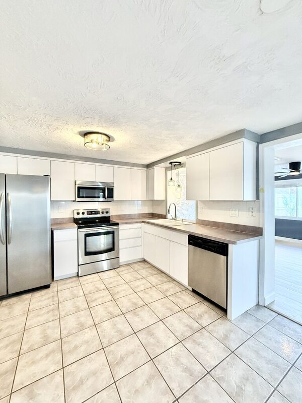 Building Photo - 3411 Cincinnati Dr