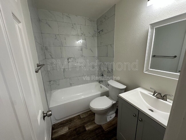 Building Photo - 3517 Briel St