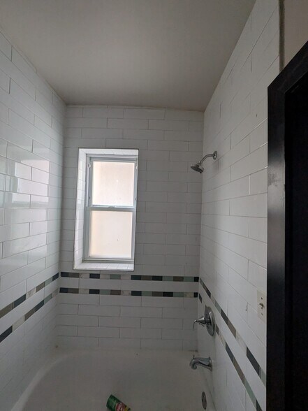 Building Photo - 238 Fowler Ave