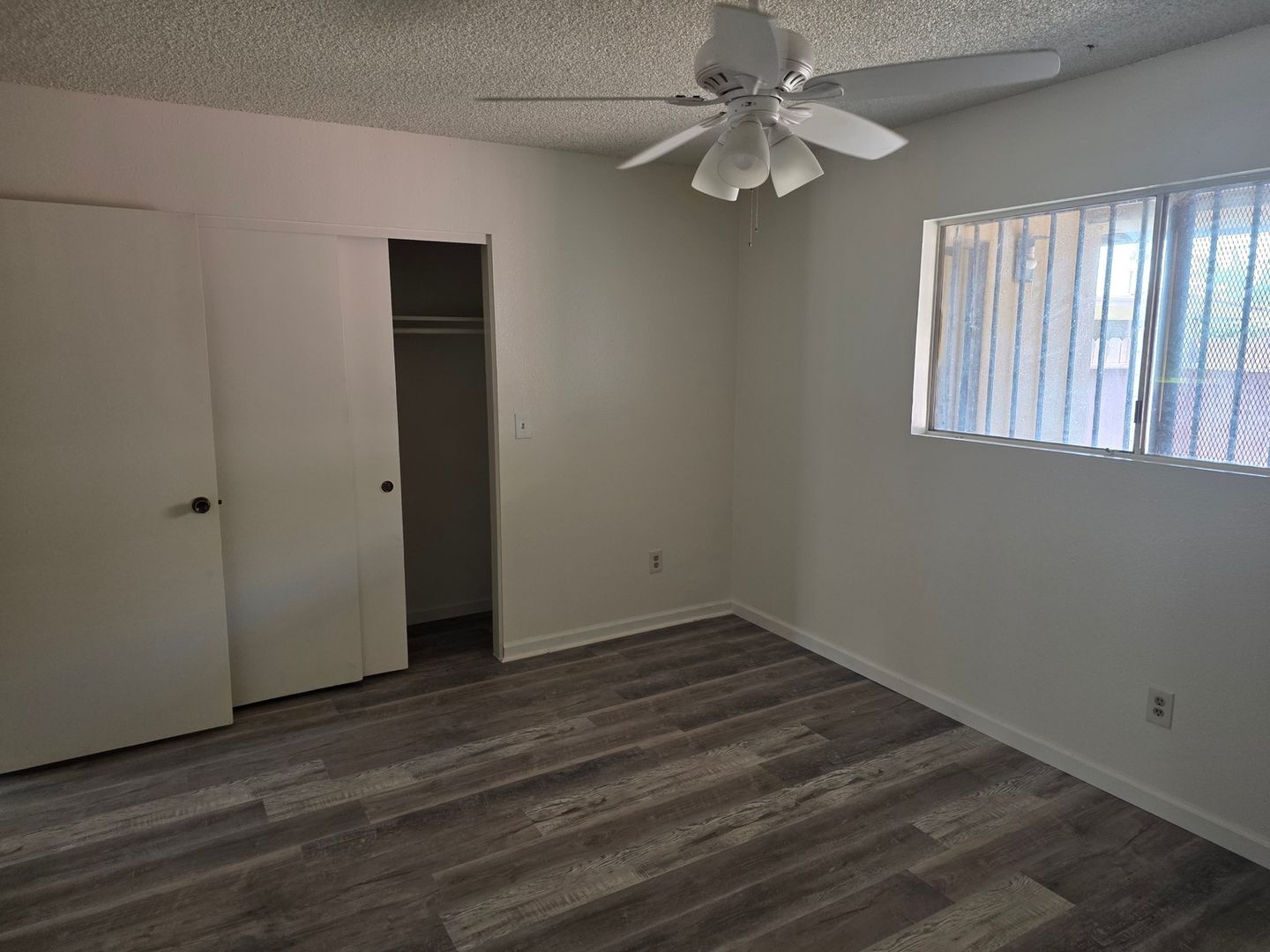 Building Photo - 17049 Ivy Ave