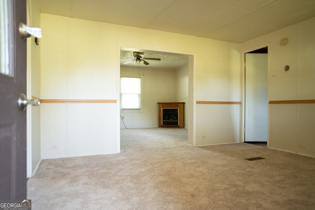 Building Photo - 3131 Langley Rd SW