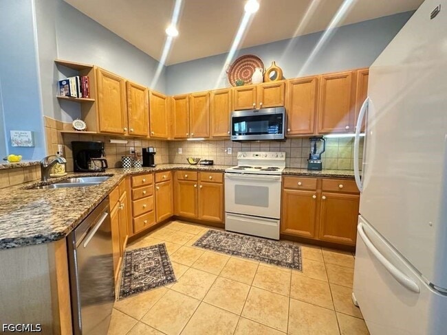 Building Photo - 9250 Bayberry Bend