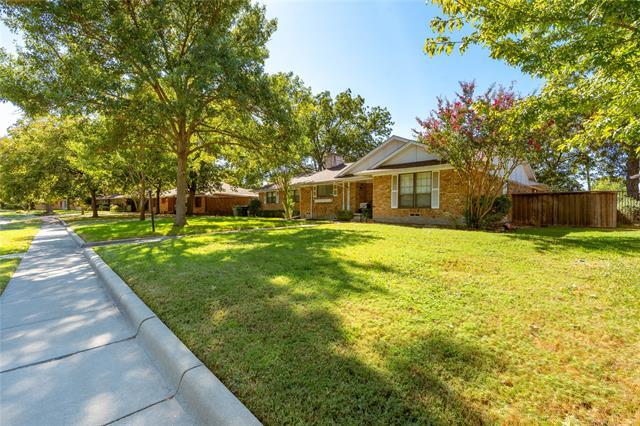 Building Photo - 2217 Sylvan Dr