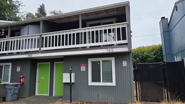 Primary Photo - Open Concept Townhome with Balcony