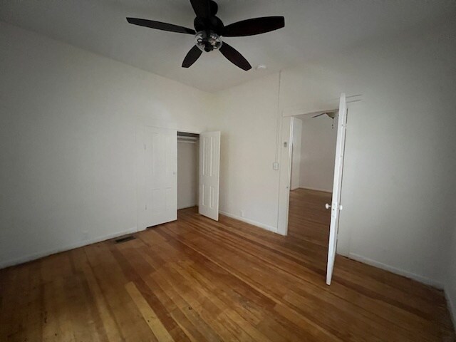 Building Photo - 278 E 9th St