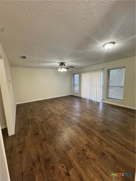 Building Photo - 4006 Retama St