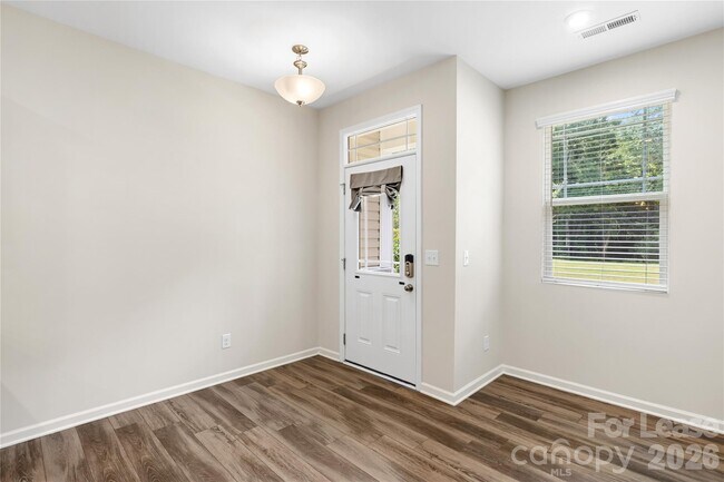 Building Photo - 1368 Galloway Rd