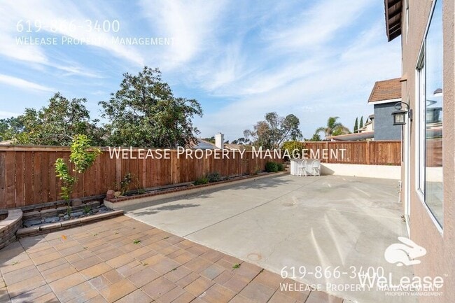 Building Photo - 1042 Plaza Narisco