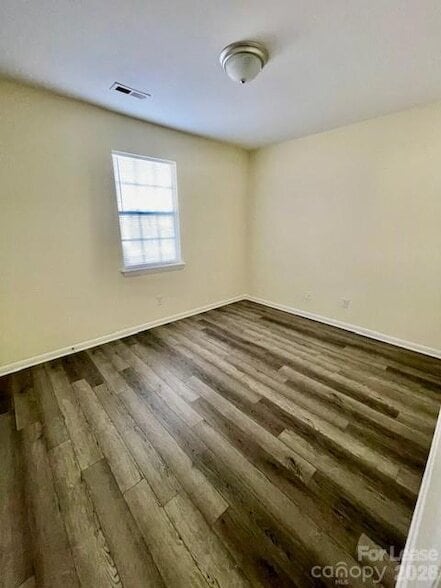 Building Photo - 416 E 19th St