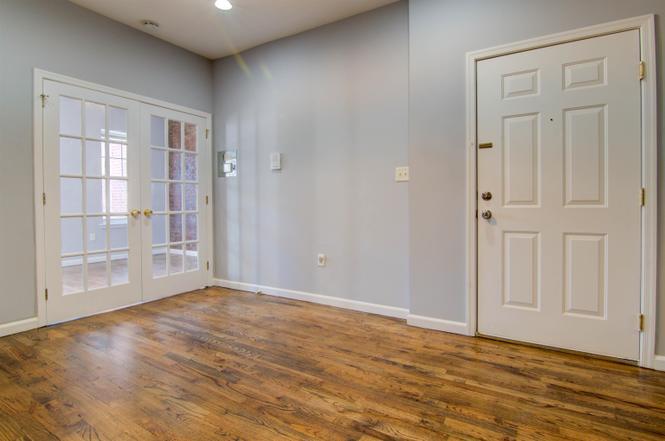 Building Photo - 285 Bergen Ave