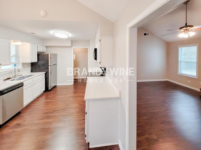 Building Photo - 4741 Stoney Hill Dr