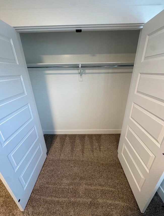 Building Photo - RES_VANDERWATT_866