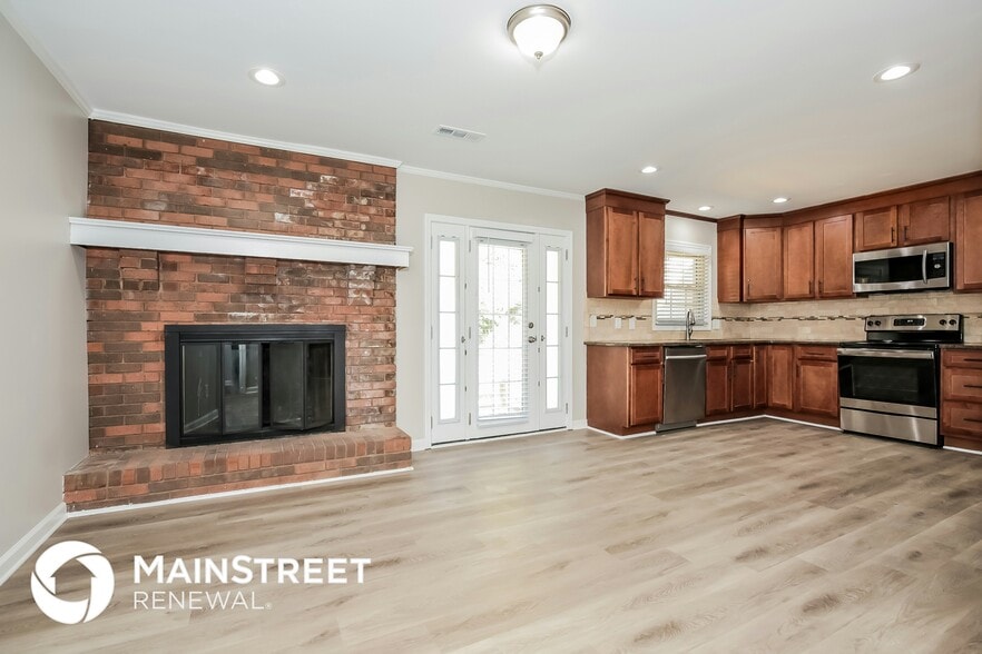 Building Photo - 1036 Dogwood Dr