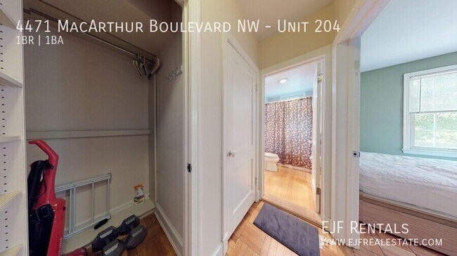 Building Photo - 4471 MacArthur Blvd NW