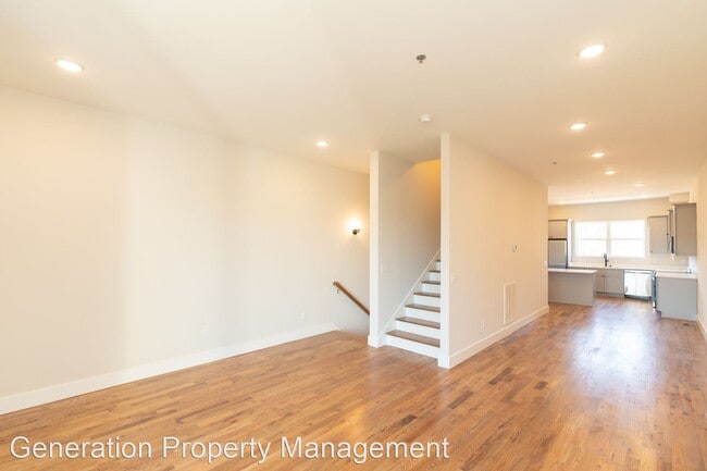 Building Photo - 4 br, 5 bath House - 1039 Montague Place