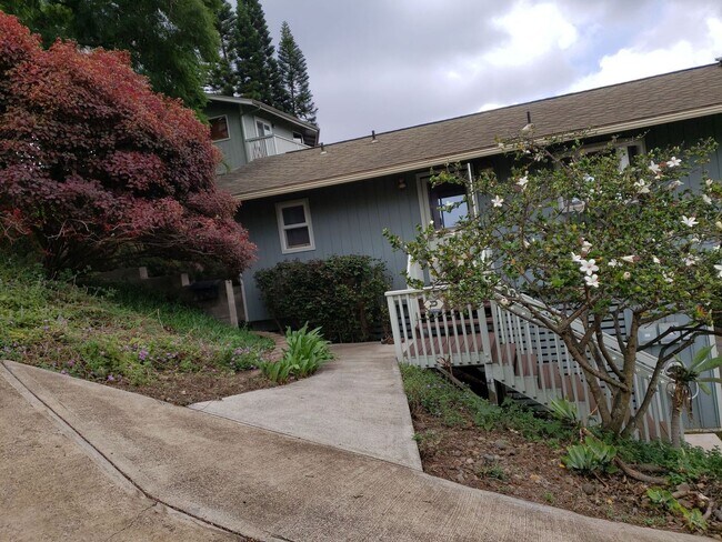 Building Photo - 2664 Lower Kula Rd