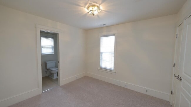 Building Photo - Charleston Style Home in Desirable Clayton Community