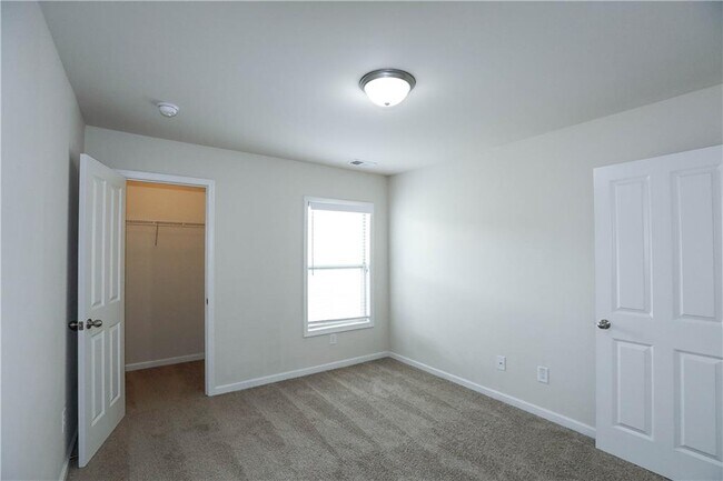 Building Photo - 314 Barbados Ln