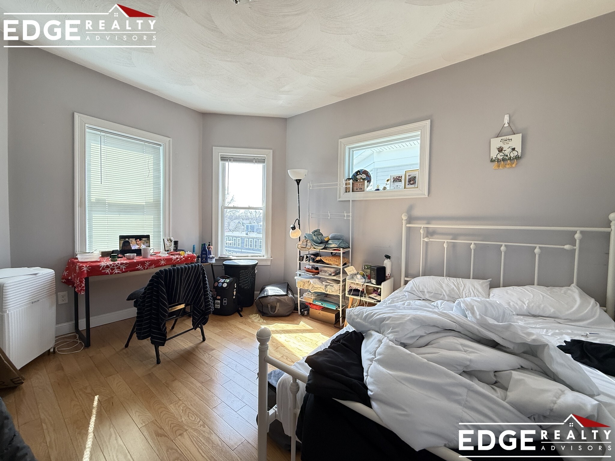 Building Photo - 83 Newbury St