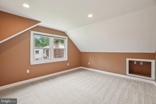 Building Photo - 4006 Dubois Ct